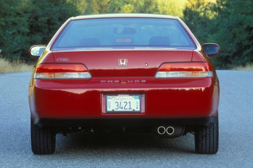 Honda Prelude (1997) - picture 8 of 10