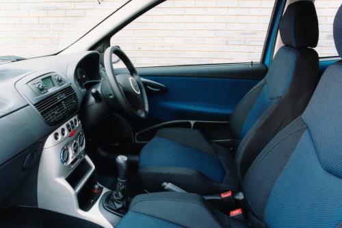 Fiat Punto (1999) - picture 8 of 8
