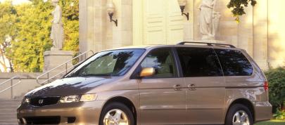 Honda Odyssey (1999) - picture 4 of 12