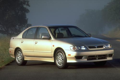 Infiniti G20 (1999) - picture 1 of 2