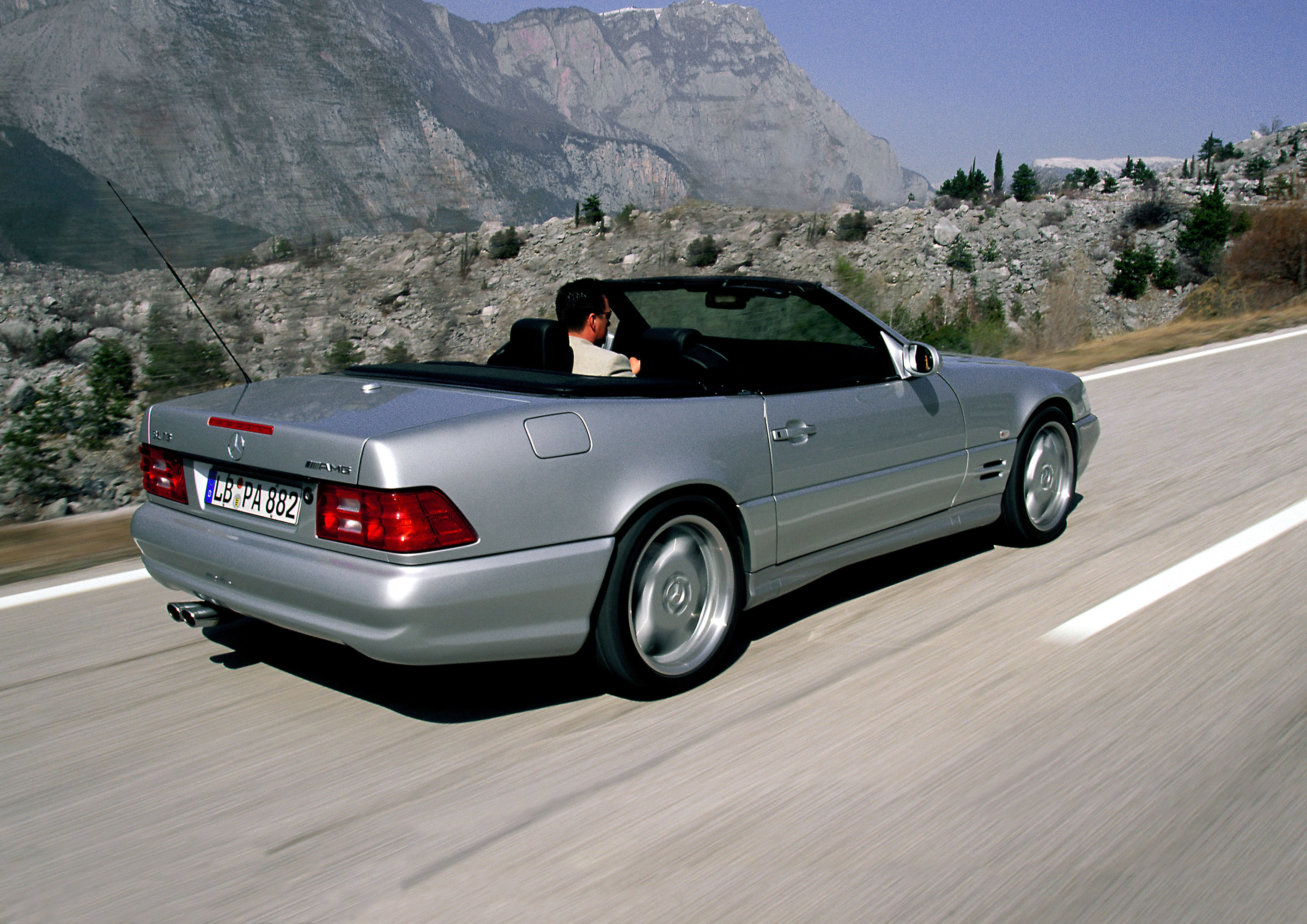 Mercedes-Benz SL73 AMG