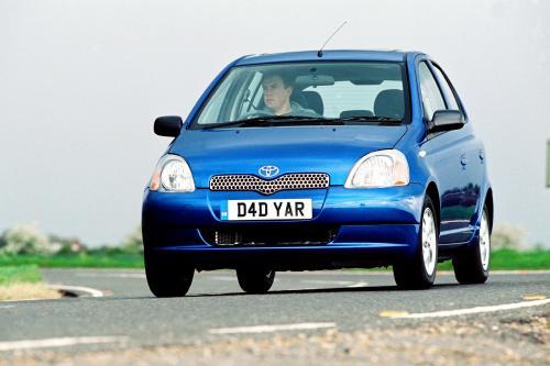 Toyota Yaris (1999) - picture 1 of 24