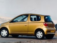 Toyota Yaris (1999) - picture 13 of 24