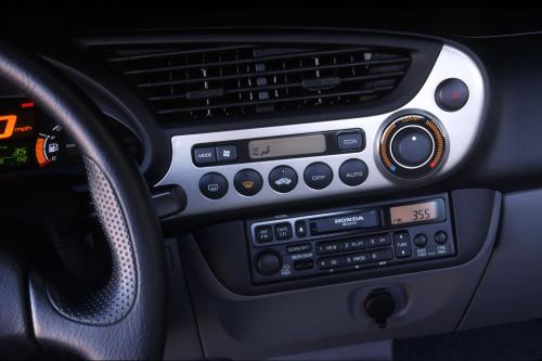 Honda Insight (2000) - picture 16 of 20