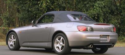 Honda S (2000) - picture 15 of 21