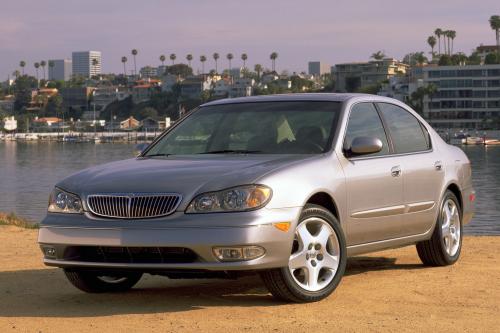 Infiniti I30 (2000) - picture 1 of 2