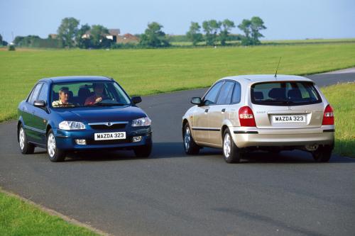 Mazda 323F (2000) - picture 8 of 13