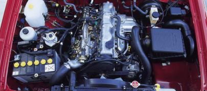 Mazda B-Series (2000) - picture 7 of 8