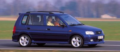 Mazda Demio (2000) - picture 7 of 21