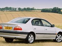 Toyota Avensis (2000) - picture 3 of 10