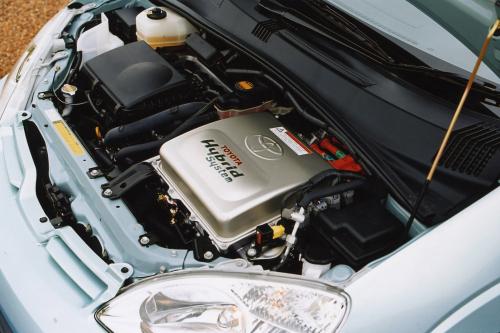 Toyota Prius (2000) - picture 17 of 17