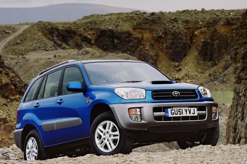 Toyota  RAV4 (2000) - picture 1 of 18