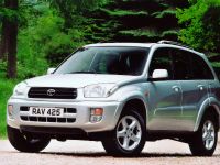 Toyota  RAV4 (2000) - picture 11 of 18