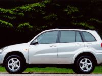Toyota  RAV4 (2000)