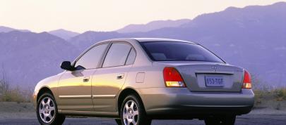Hyundai Elantra GLS (2001) - picture 4 of 11