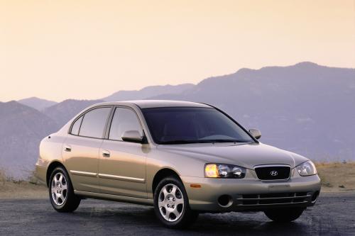 Hyundai Elantra GLS (2001) - picture 1 of 11