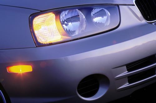 Hyundai Elantra GLS (2001) - picture 8 of 11