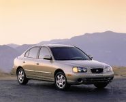 Hyundai Elantra GLS (2001)