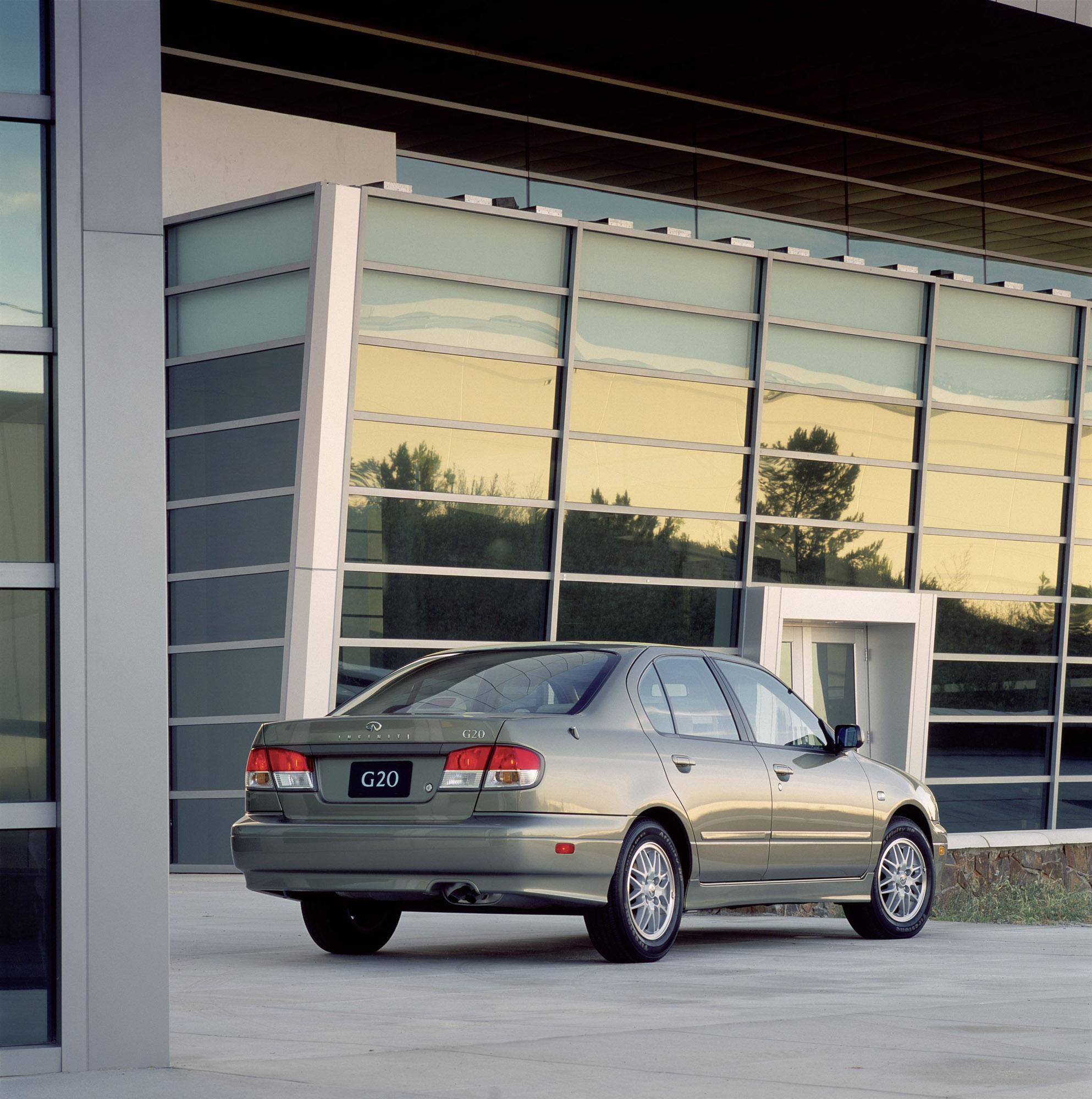 Infiniti G20 Sports Sedan