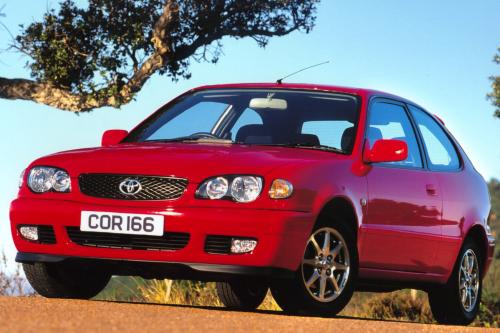 Toyota Corolla (2001) - picture 1 of 6