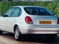Toyota Corolla (2001) - picture 5 of 6