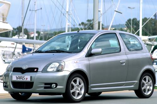Toyota Yaris T Sport (2001) - picture 9 of 13
