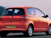 Toyota Yaris T Sport (2001) - picture 5 of 13