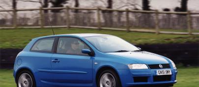 Fiat Stilo 3 door (2002) - picture 4 of 6