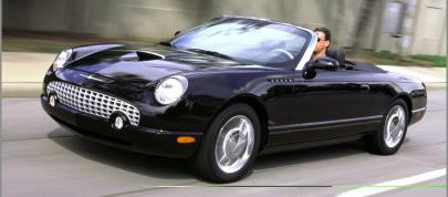 Ford Thunderbird Neiman Marcus Edition (2002) - picture 4 of 7
