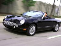 Ford Thunderbird Neiman Marcus Edition (2002)