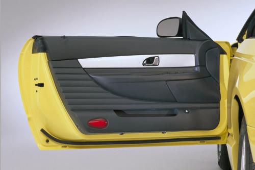 Ford Thunderbird (2002) - picture 25 of 47