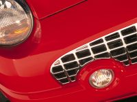 Ford Thunderbird (2002)