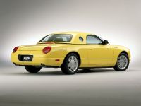 Ford Thunderbird (2002) - picture 3 of 47