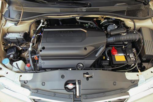 Honda Odyssey (2002) - picture 8 of 16