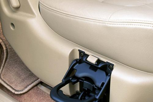 Honda Odyssey (2002) - picture 9 of 16