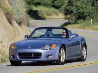 Honda S2000 (2002) - picture 2 of 6