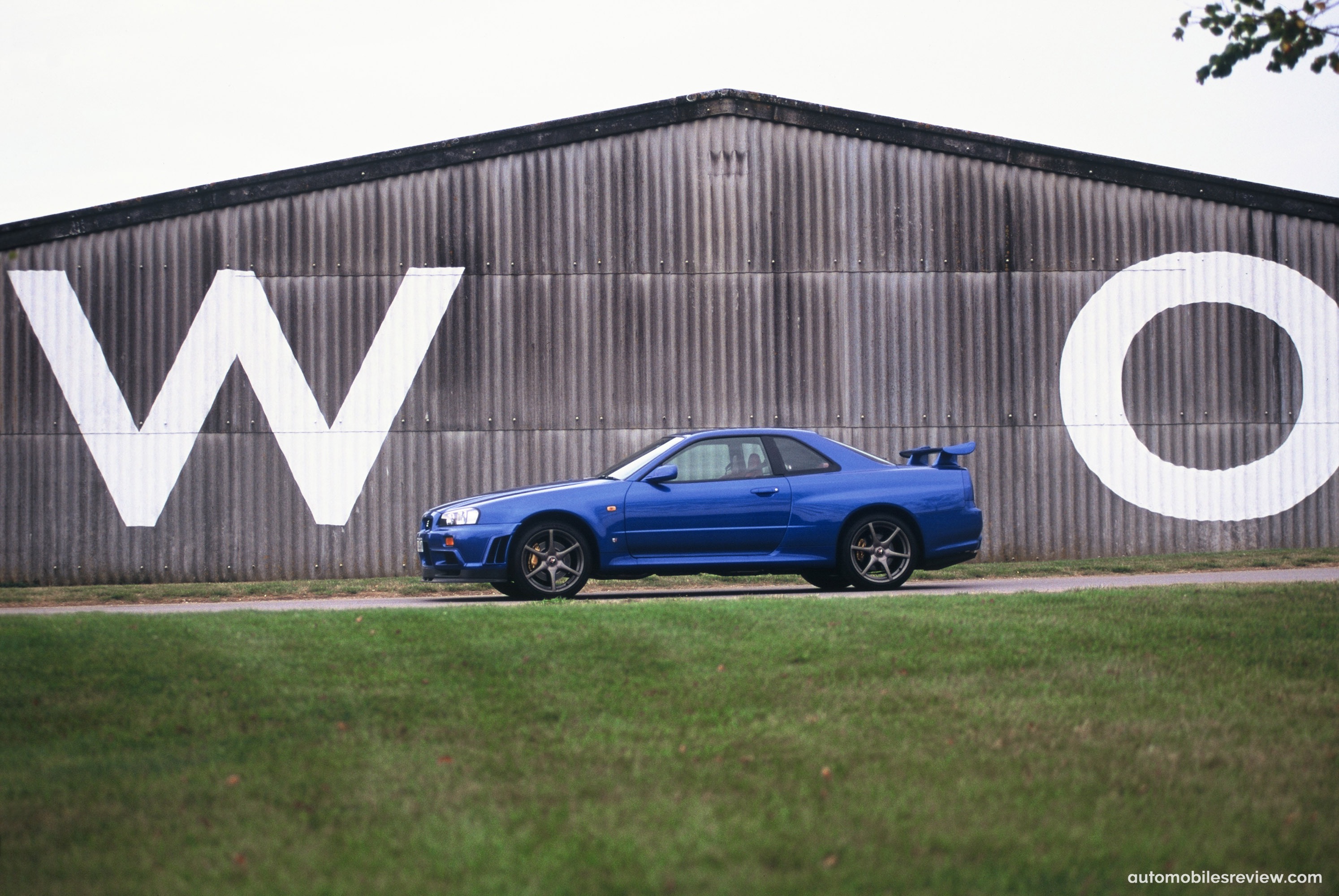 Nissan Skyline GT-R R34