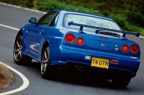Nissan Skyline GT-R R34 (2002) - picture 9 of 15