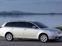 Toyota Avensis (2002) - picture 3 of 4