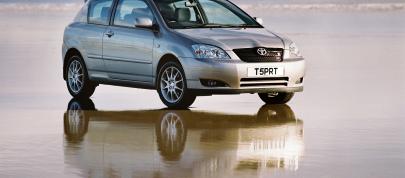 Toyota Corolla T Sport (2002) - picture 4 of 15