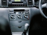 Toyota Corolla T Sport (2002) - picture 14 of 15