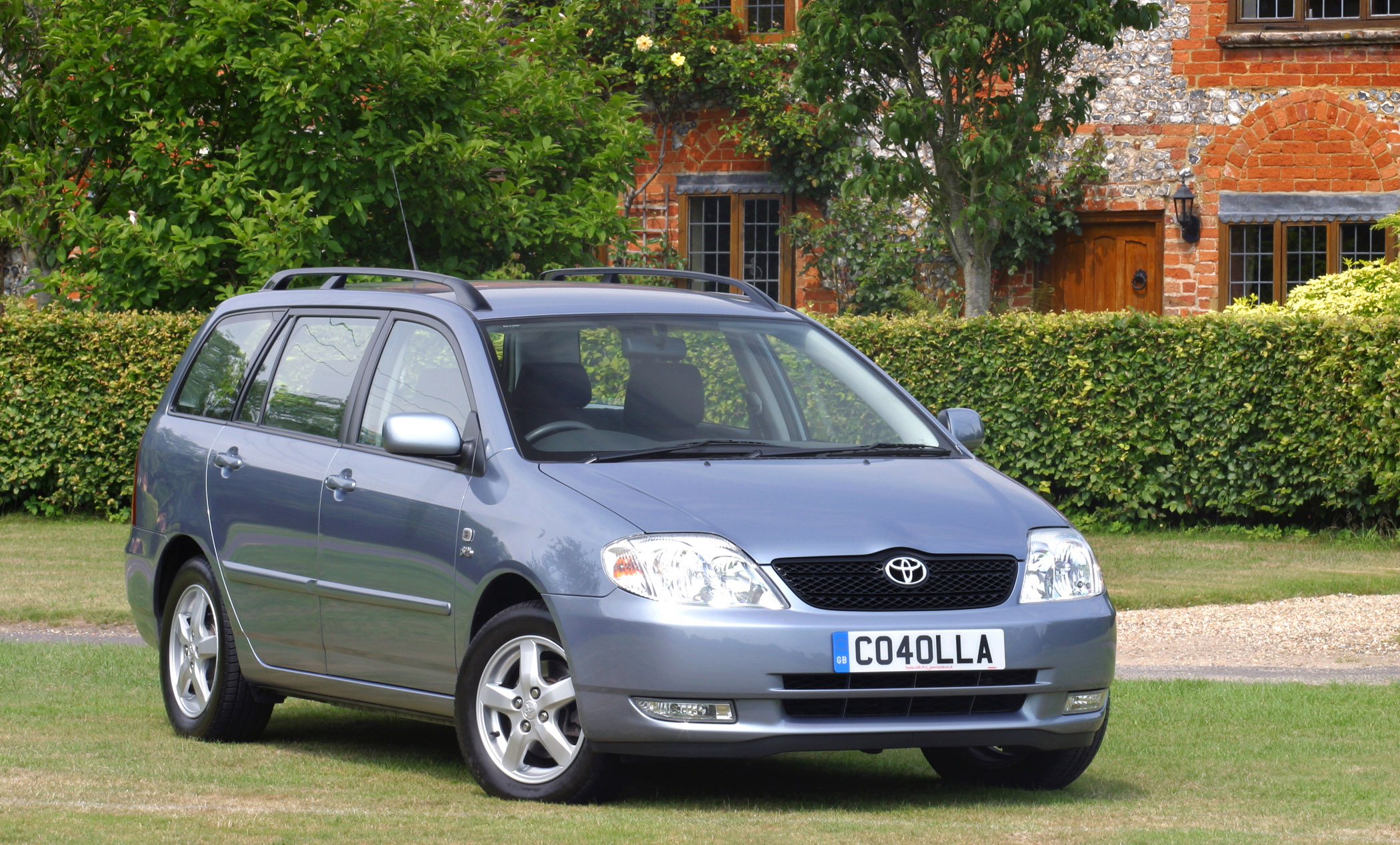 Машина тойота универсал. Toyota Corolla 2002 универсал. Toyota Corolla 2004 универсал. Toyota Corolla Wagon '2001–04. Toyota Corolla Wagon 2002.