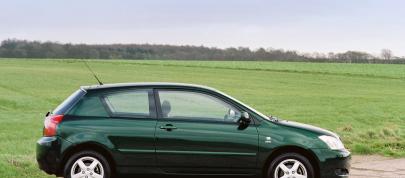 Toyota Corolla (2002) - picture 4 of 33