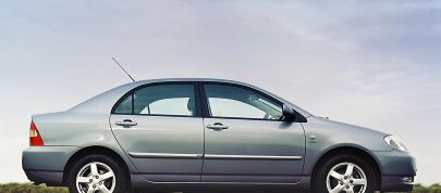 Toyota Corolla (2002) - picture 12 of 33