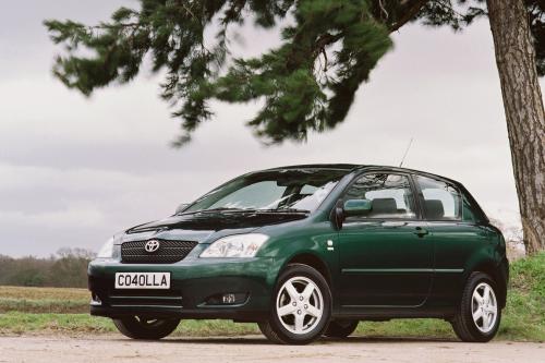 Toyota Corolla (2002) - picture 1 of 33