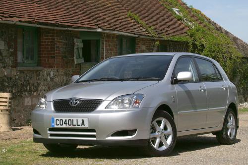 Toyota Corolla (2002) - picture 8 of 33
