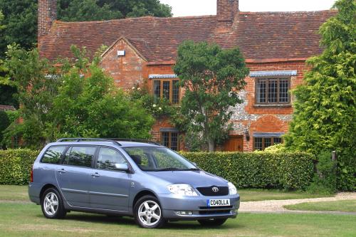 Toyota Corolla (2002) - picture 16 of 33