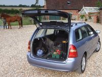 Toyota Corolla (2002) - picture 18 of 33