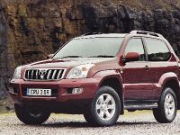 Toyota Land Cruiser 3-door (2002) - picture 2 of 5