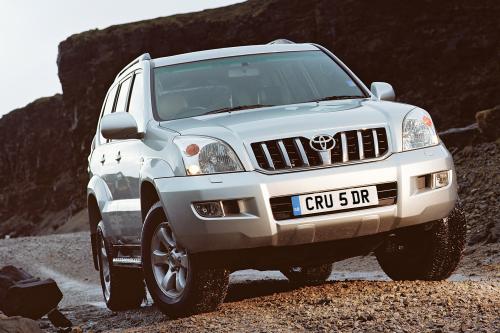 Toyota Land Cruiser 5-door (2002) - picture 1 of 8